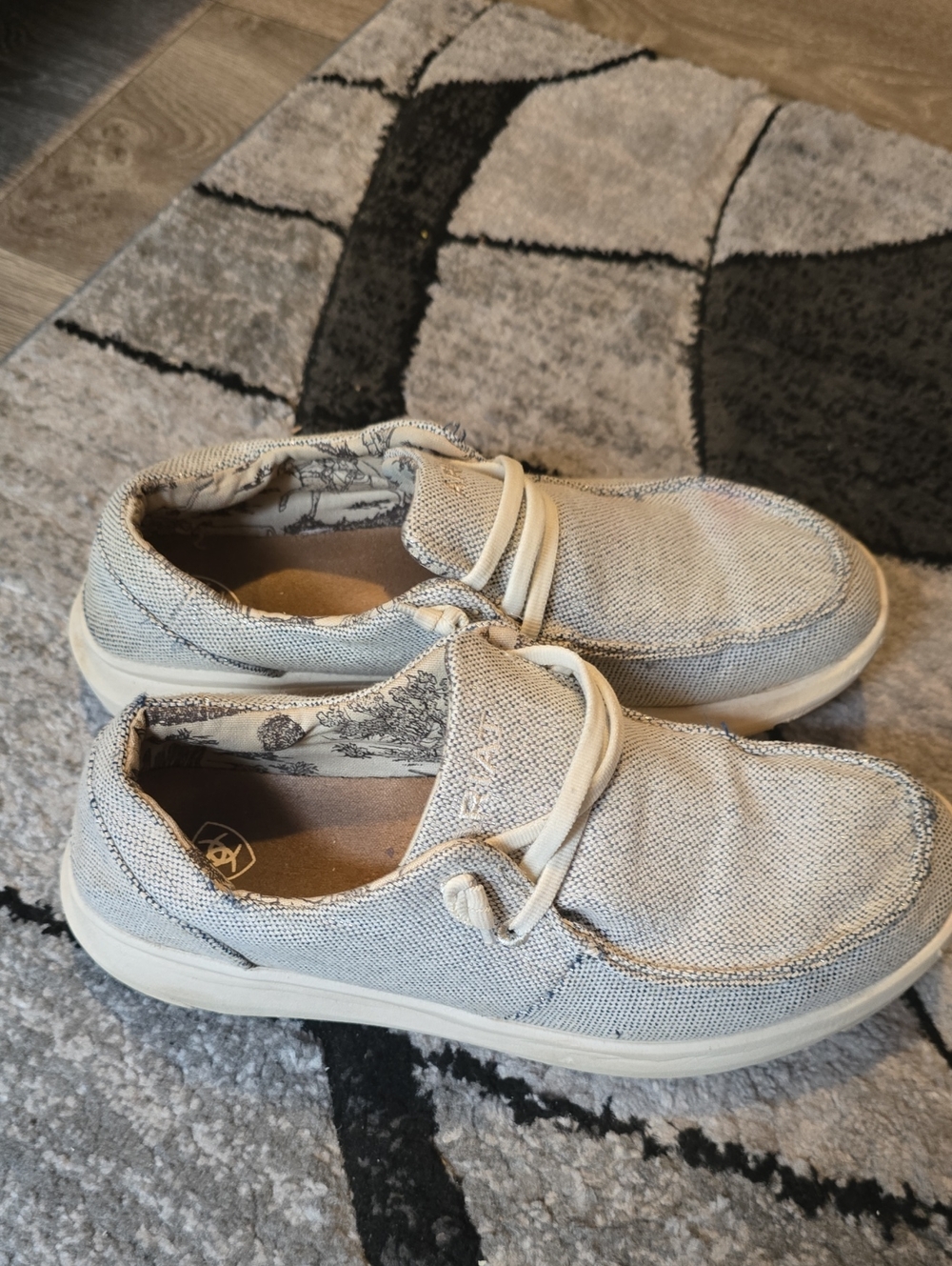 Ariat Womens Beige Canvas Casual Slip On Shoes Size 8